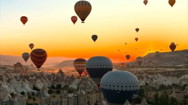 Kapadokya’da Tek Başına Gezenler İçin Güvenli ve Keyifli Aktivite Seçimi için Kapadokya gezi ve tur görseli
